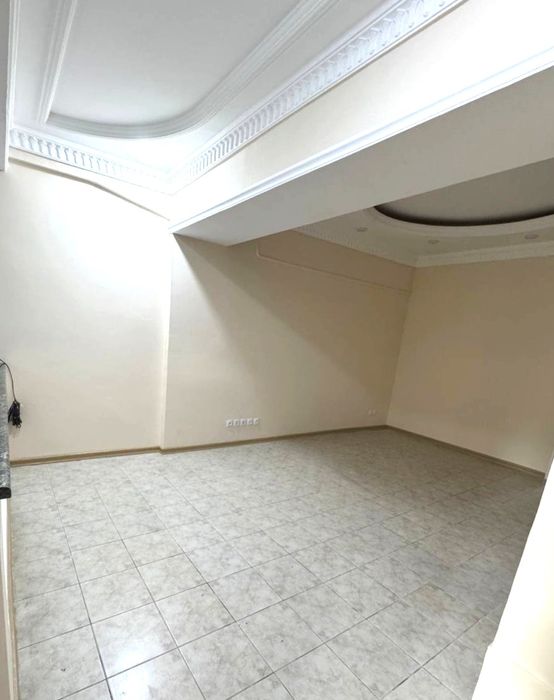 Срочно аренда 50 м2 Центр ЦУМ Ц7 м Космонавтов Айбек 1 этаж 1 линия.