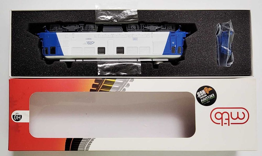 Locomotiva diesel 060 DA CFR Calatori HGD 13000 H0 1:87 analog