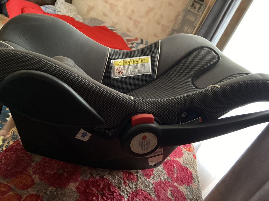 Автокресло с 0 до 13 килограм