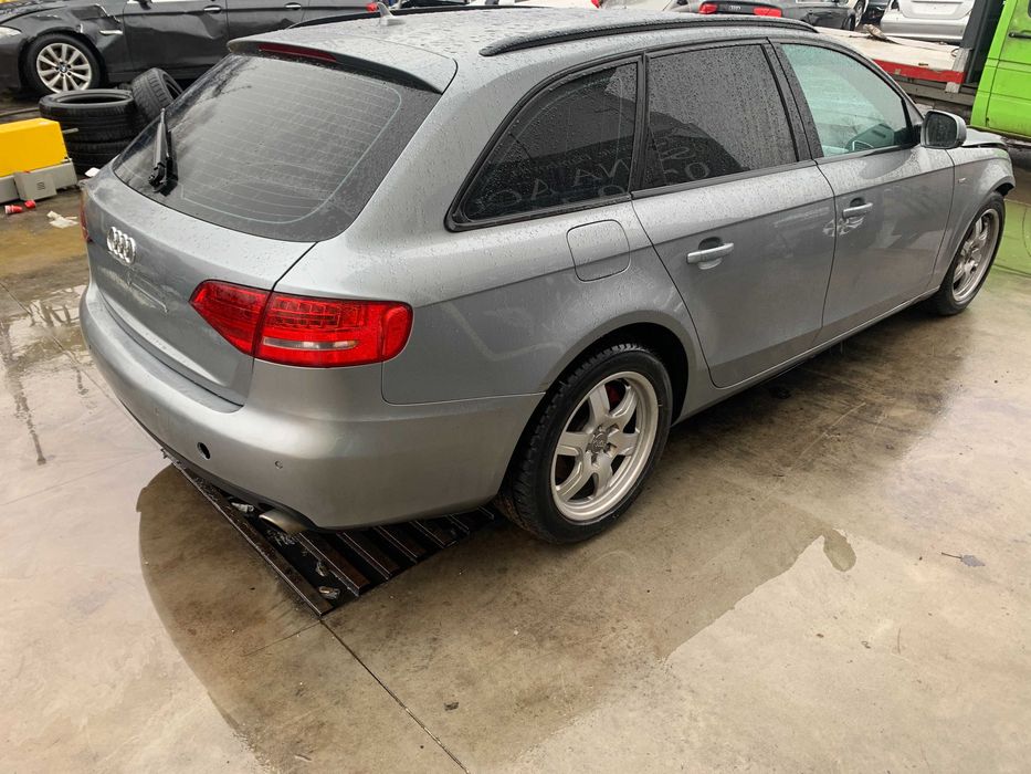 dezmembrez audi a4 b8 break 3.0 tdi/haion a4 b8/usa fata a4 b8/faruri