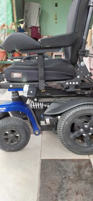 Carucior electric handicap Ottobock Juvo B5