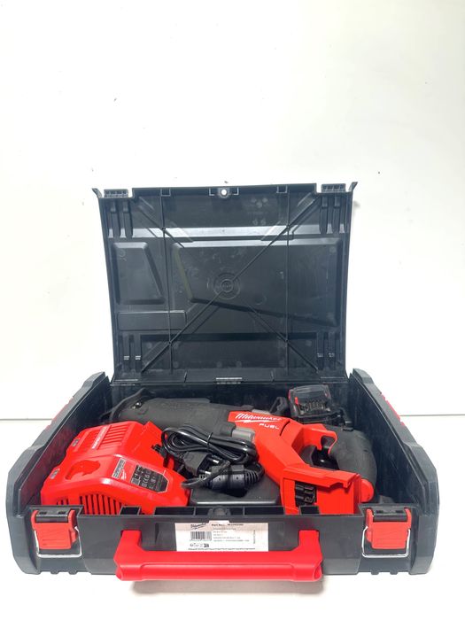 Milwaukee M18 FSZ FUEL - Fierastrau sabie profesional 18V