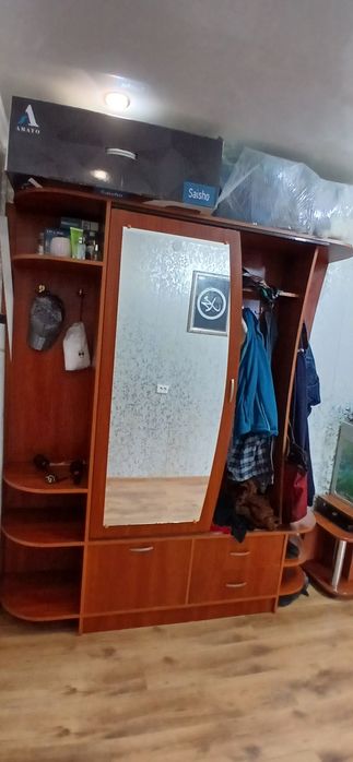 Продам прихожую 30 тыс