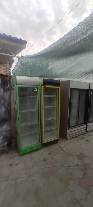 Холодильники стеклянные под напитков