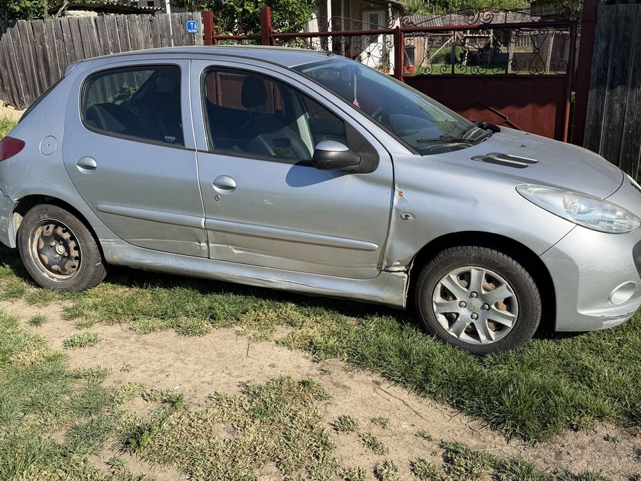 Vand peugeot 206 plus