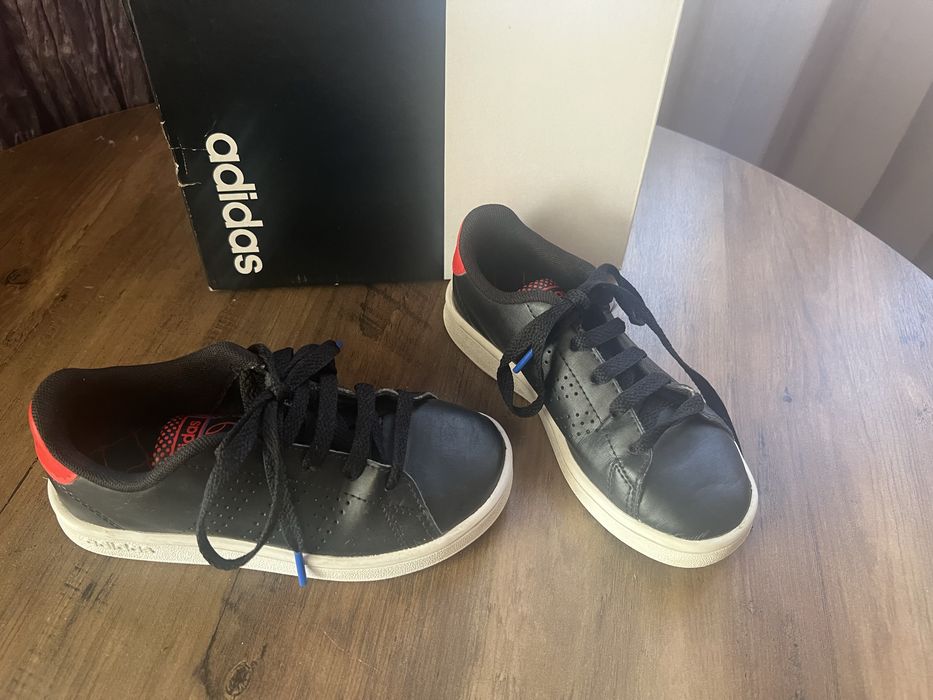 Детски маратонки Adidas - размер 28. 1/2. Черни