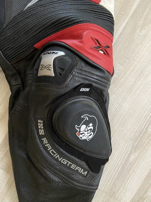 Защитен костюм за моторист