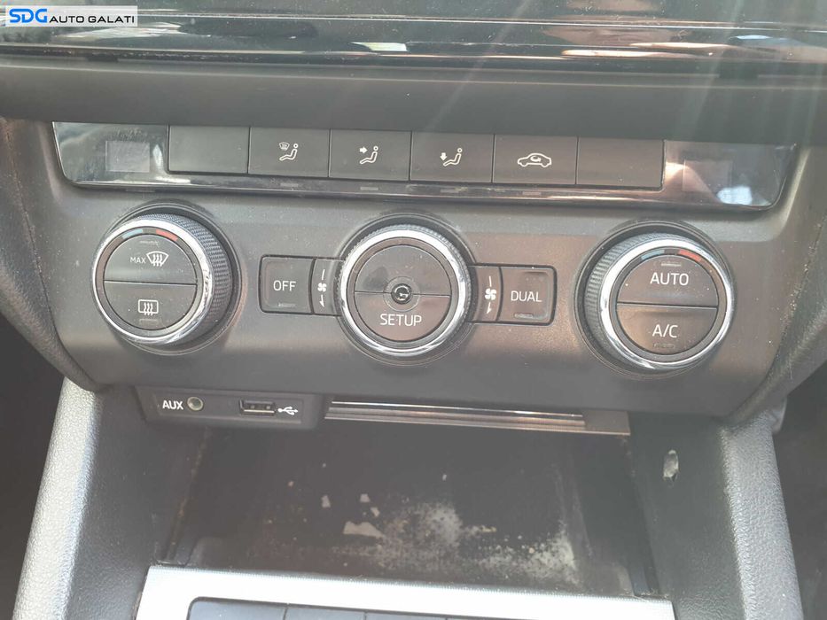 Panou Comanda AC Clima Climatronic Aer Conditionat Skoda Octavia 3 2013 - 2017 [0341]