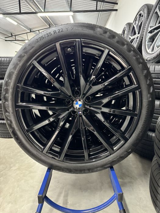 Jante Bmw X5 X6 R22 G05 G06 Originale 742M Continental vara 2024