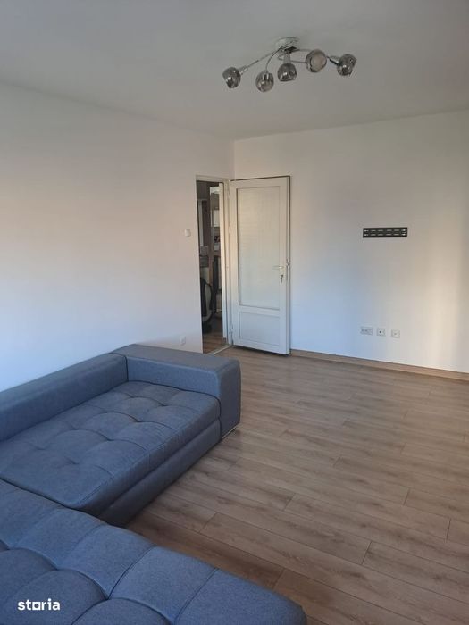 Apartament 2 camere 55 mp - etajul 2, zona Stadion
