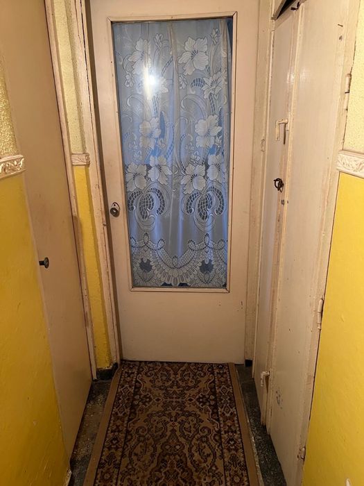 Garsoniera bl. G4 vedere la parc