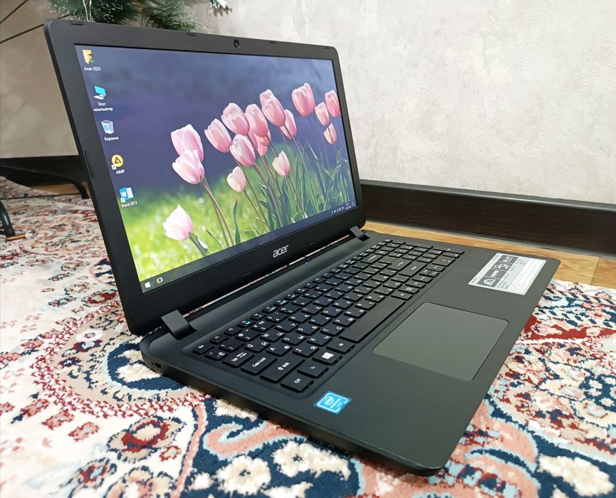 НОУТБУК Acer 4-ядер Win 10.