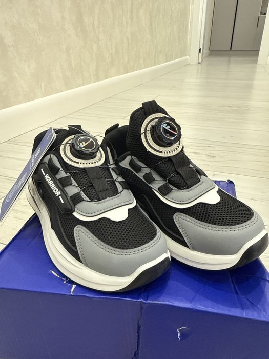 Кроссовки для мальчика