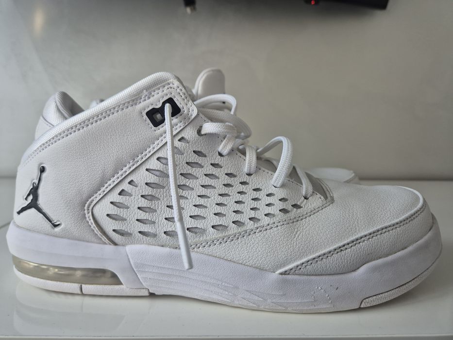 Nike Jordan оригинални маратонки