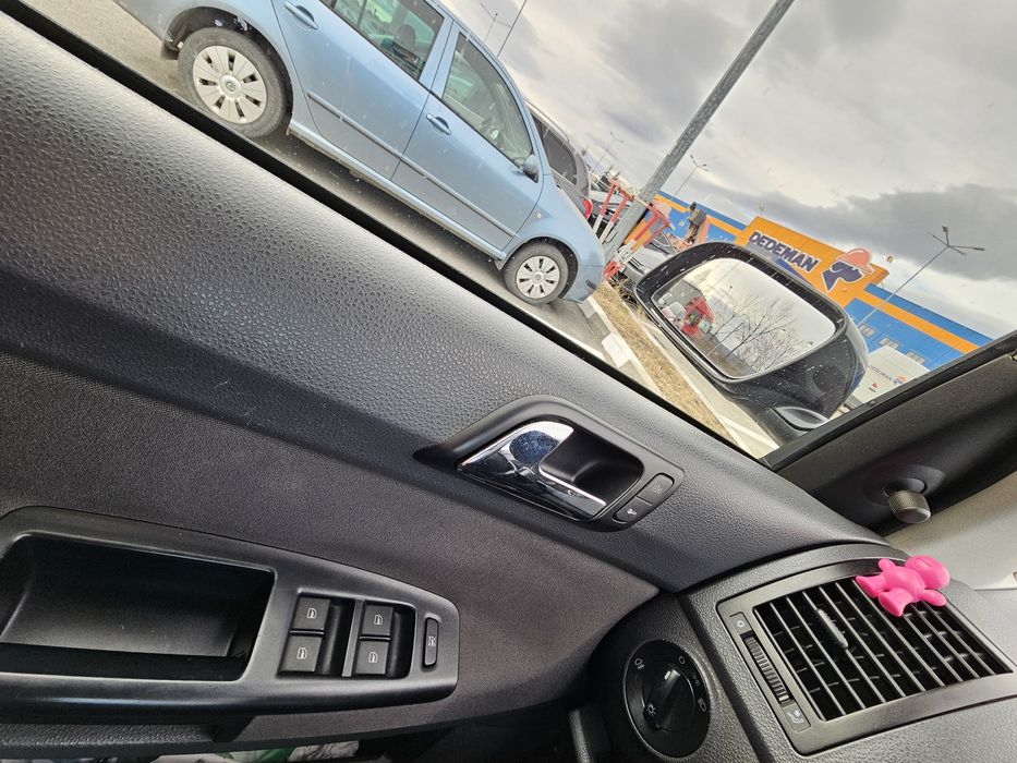 Vw Polo 9N 1.2 benzină ideală începători șoferi - înmatriculat Ro