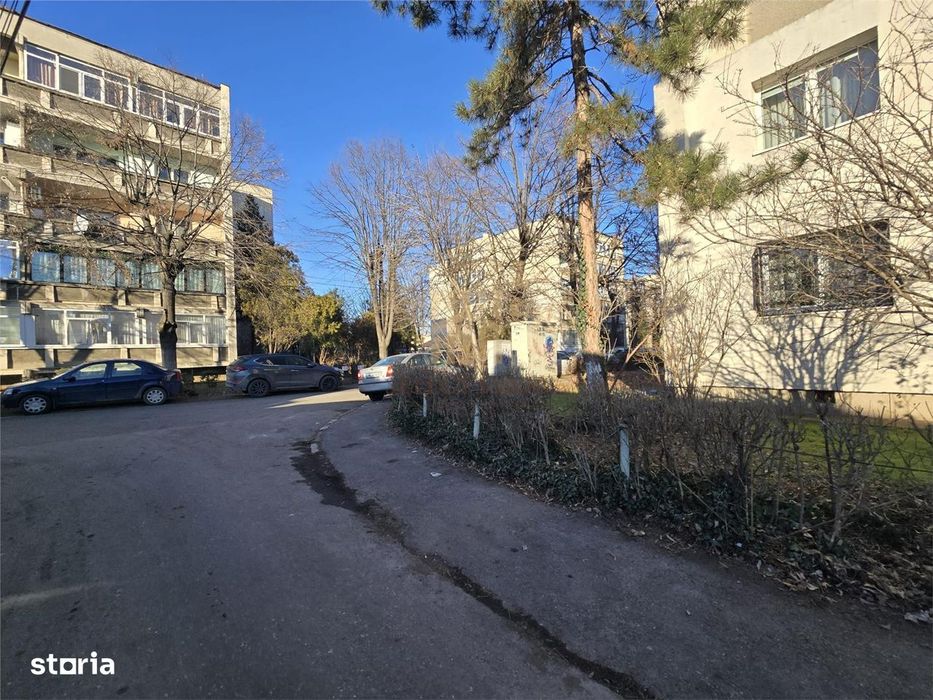Vanzare 2 camere , Zona Bobalna