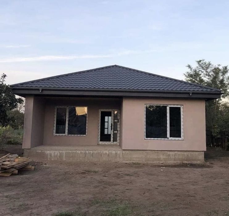 Vand case modulare de locuit