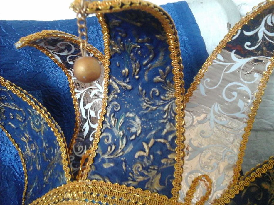 Маска венецианская