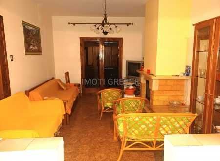 Продава 2 ет. къща с 160 м2 и двор 200 м2 в Аспровалта, Северна Гърция