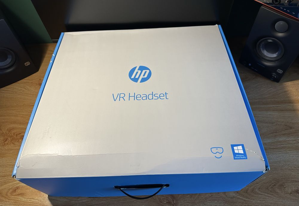 Vând ochelari VR HP Windows Mixed Reality VR1000 + 2 controllere