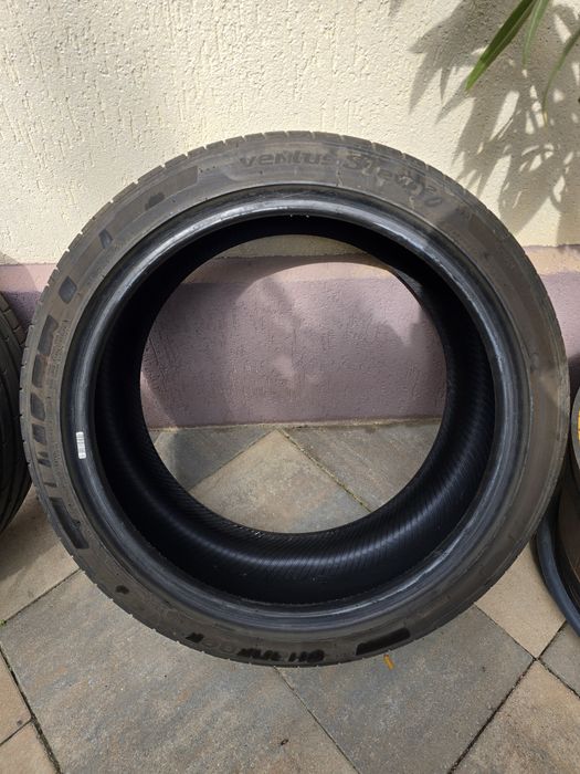 2 Anvelope vara Hankook Ventus S1 Evo 2, 235/40/R19