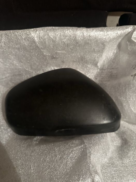 Капак дясно огледало алфа ромео 159