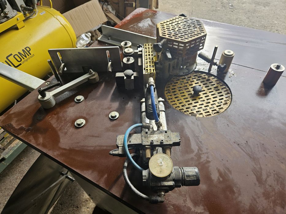 комплект кантираща и обрязваща машина,машините са монофазни,