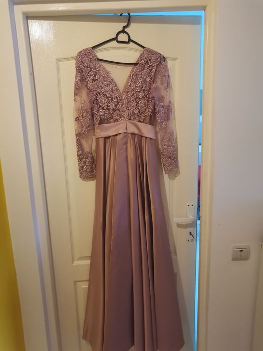 Rochie eleganta de gala cu dantela