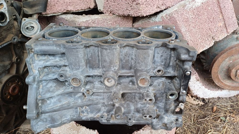 Блок двигателя Королла