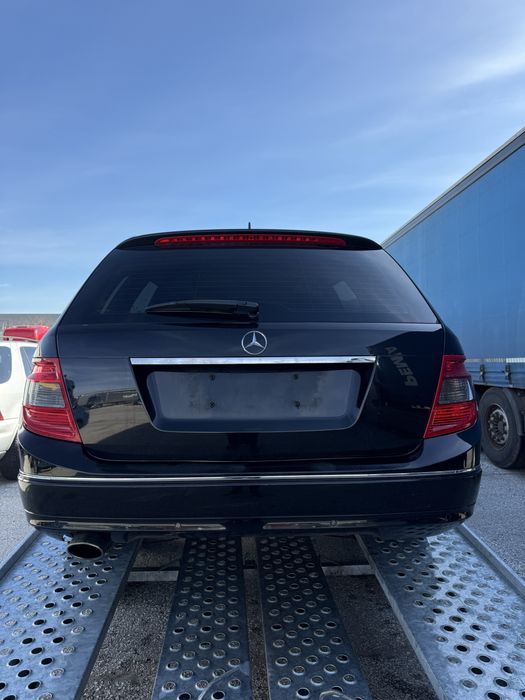 На Части Mercedes C180 CGi Автомат/ комби