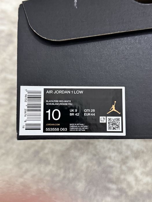 jordan 1 low white toe
