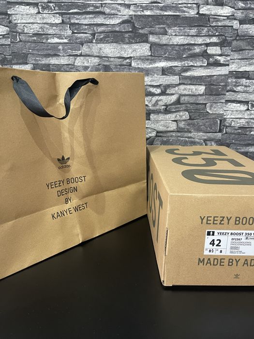 Yeezy stati white reflective