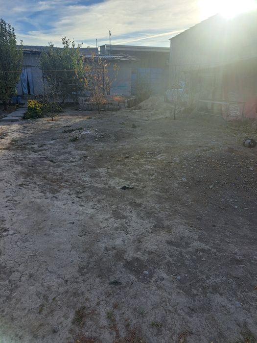 Куру йр сотилади 2,5сотих квадрат 10×25