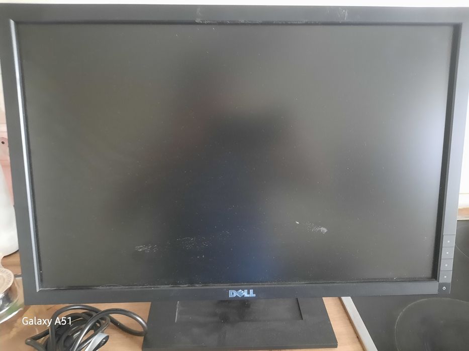 Монитор рабочий Dell