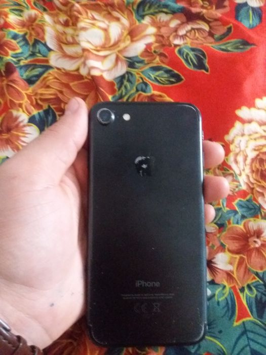 Айфон 7 нормально