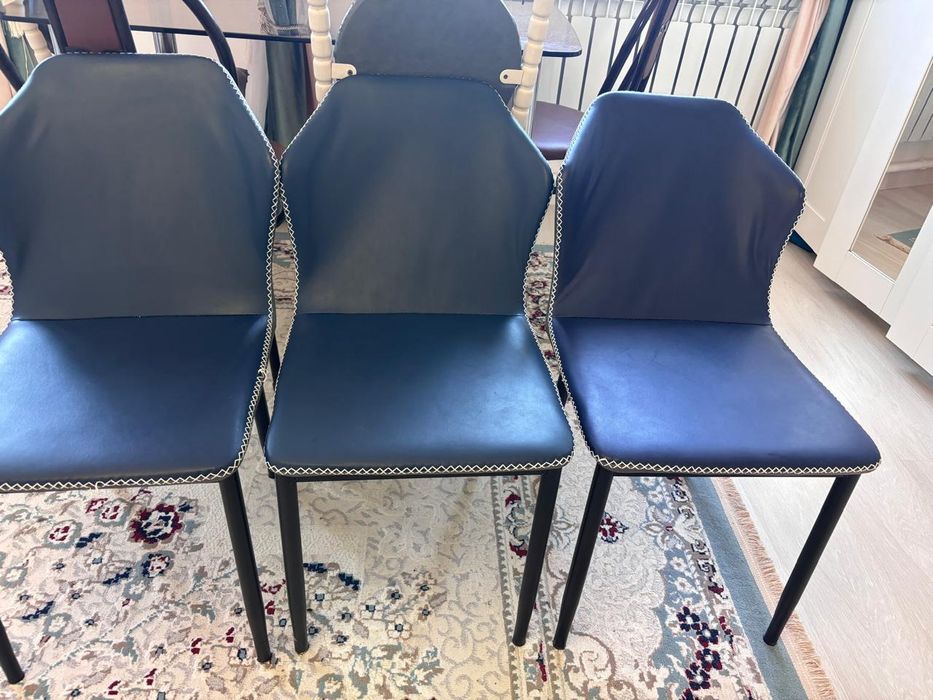 Стол 7Стулья бағасы 23000