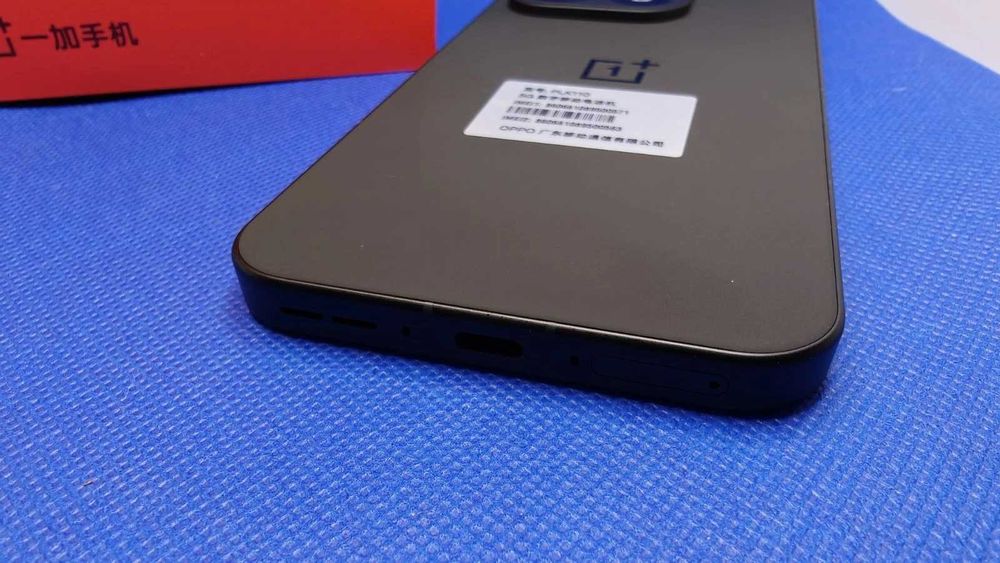 OnePlus 15 12/256GB OxygenOS НОВ!