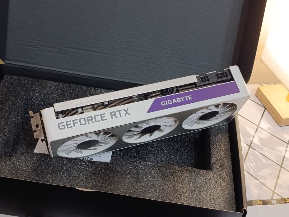 RTX 3070 Gigabyte Vision OC 8GB (Белая)