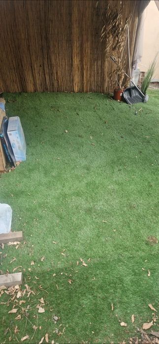 Vand gazon artificial