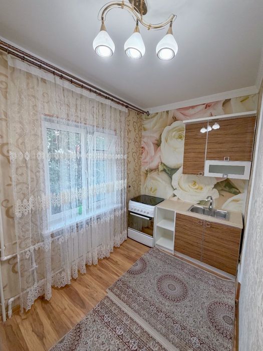 Срочно Продается 1в2/3/4 Лисунова Кадышева Авиасозлар 2 Франция