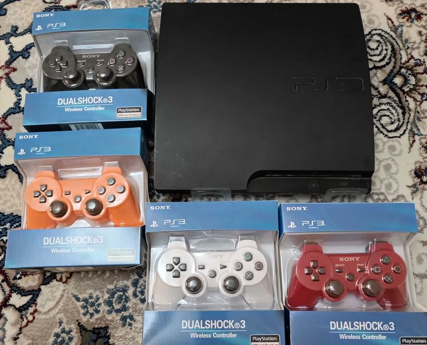 Ps3 slim 4yangi pult 500gb 40o'yin Sony PlayStation