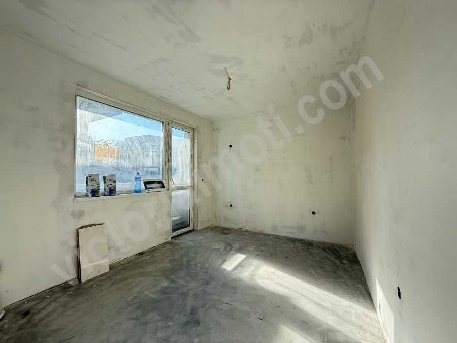 Продава се Тристаен апартамент в Велико Търново, Център - 88 кв.м за 1535 €/кв.м - Снимка #4