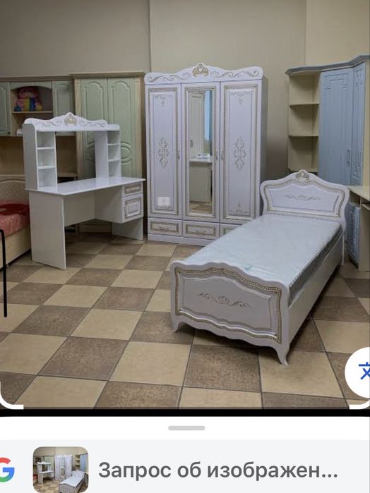 Кровать и стол детский для девочки