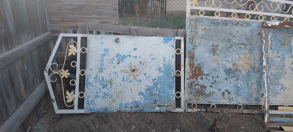 Продам металлические ворота
