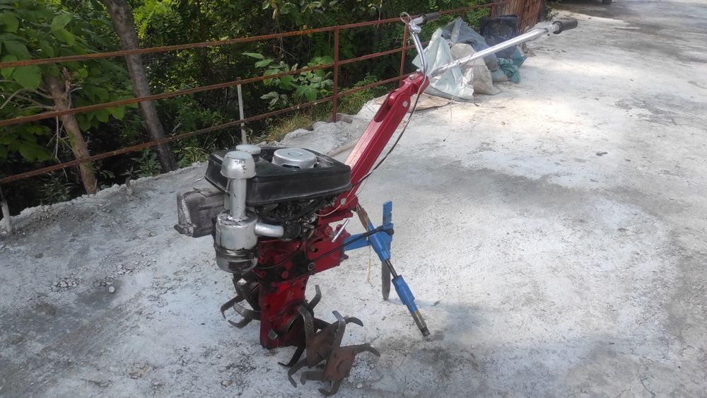 Чешка Мотофреза двутактова 2 скорости + задна