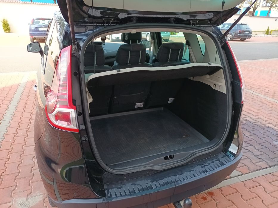 Renault scenic 3 1.5 2011 bose