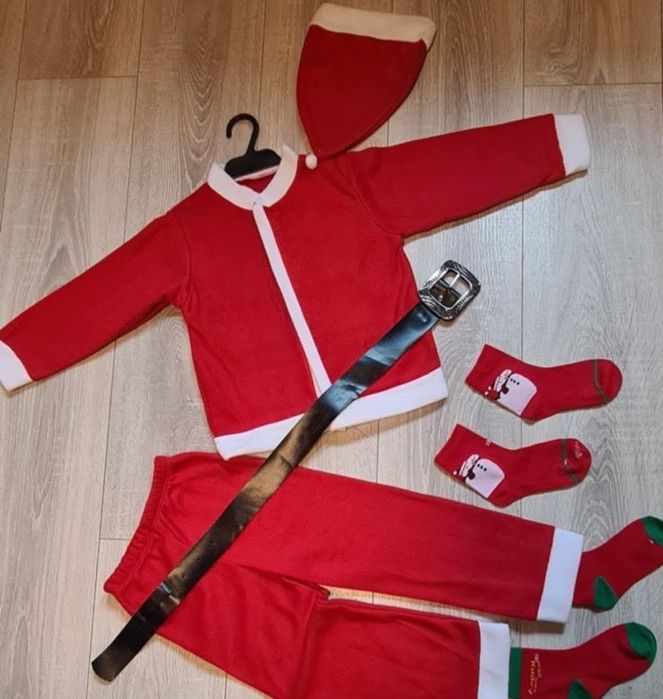 Costum mos craciun