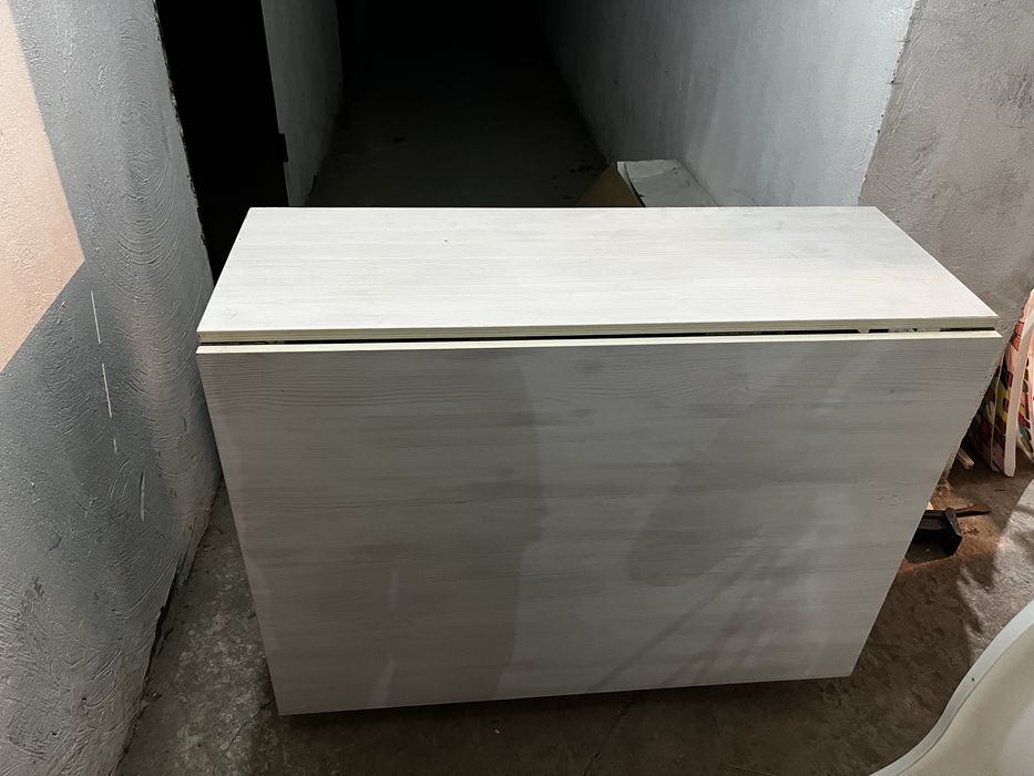 Стол продам срочно