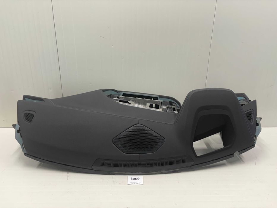 Арматурно табло БМВ Z4 Г29 BMW Z4 G29 налични 3 табла