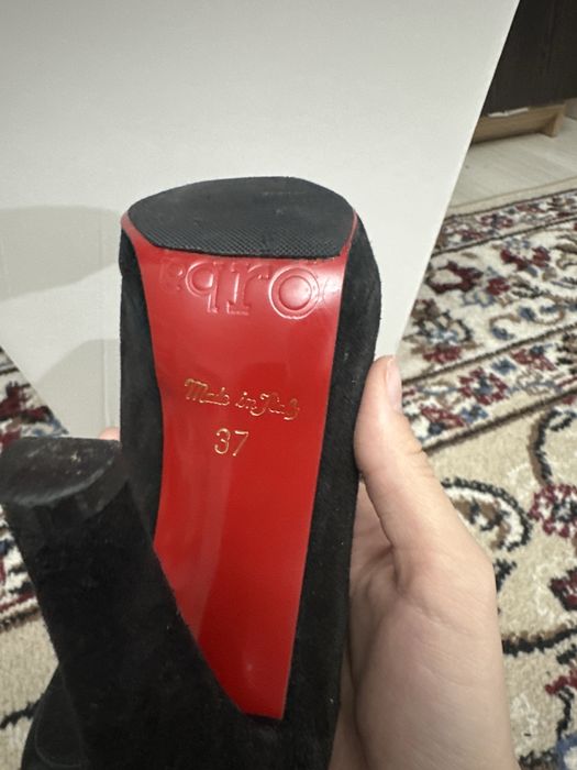 Туфли женские продам